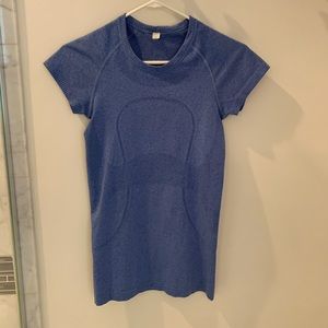 Swiftly Tech Short Sleeve Size 4